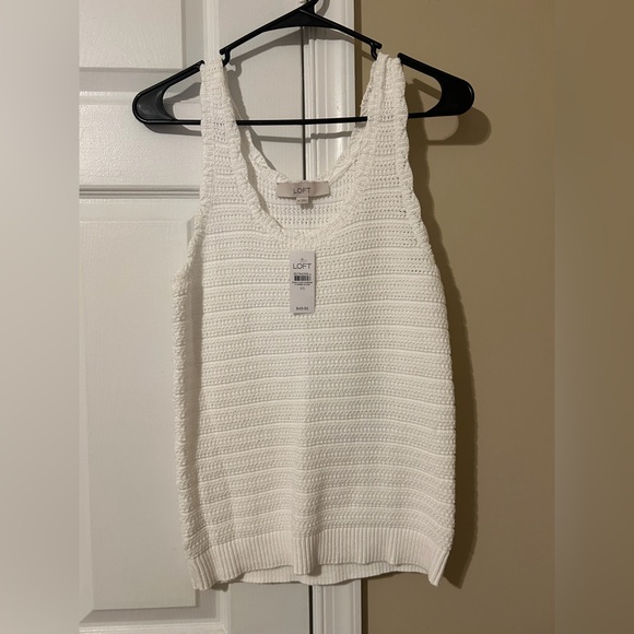 LOFT Tops - LOFT Women's Ivory Textured Tank Top